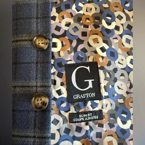 Menswear-Inspired Vintage Plaid Vest - Picture 10 of 10